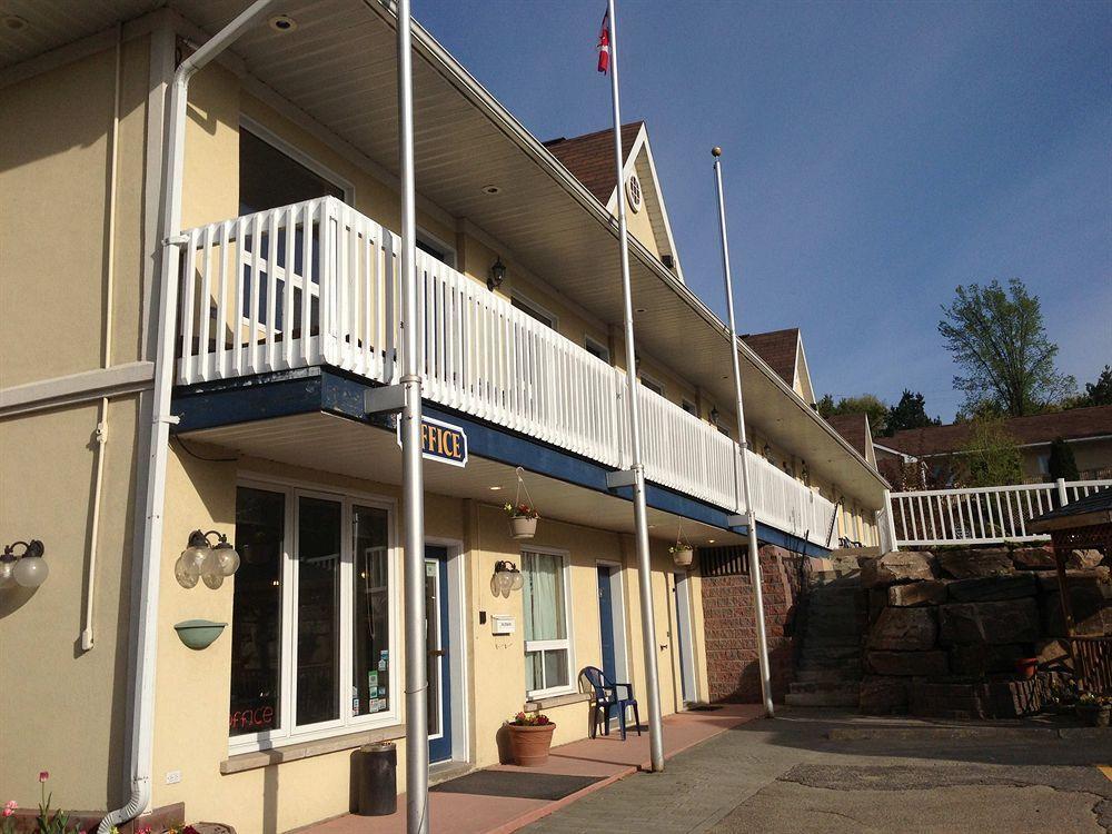 Rainbow Inn Гантсвілл Екстер'єр фото