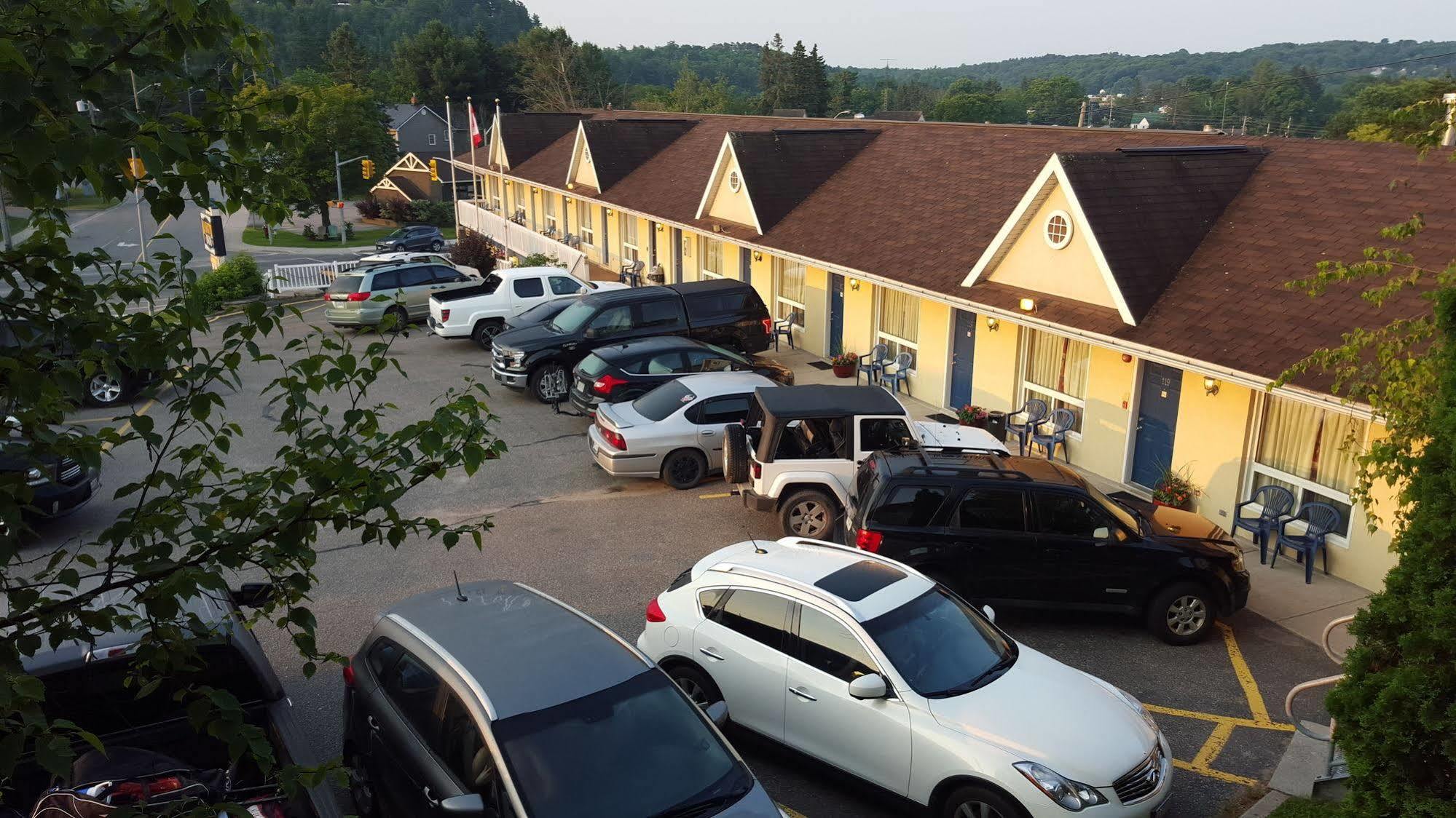 Rainbow Inn Гантсвілл Екстер'єр фото